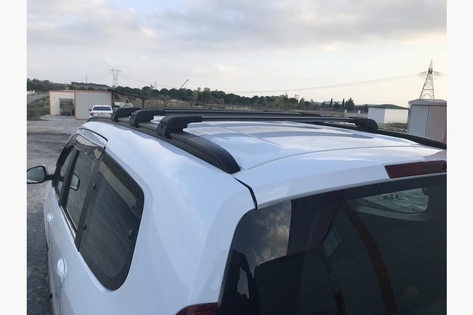 Renault Lodgy 2013-2022 Bagażnik dachowy (belki poprzeczne) na zintegrowane relingi zamykany na klucz WingCarrier V2 (2 szt.) Zdjęcia 26