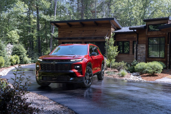 Chevrolet Traverse 2024 trzeciej generacji: recenzja rodzinnego SUV-a Zdjęcie 1