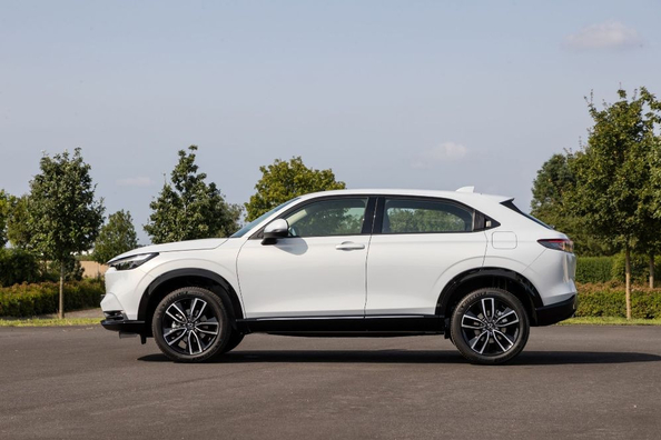 Honda HR-V trzeciej generacji: wygodny, kompaktowy SUV Zdjęcie 2