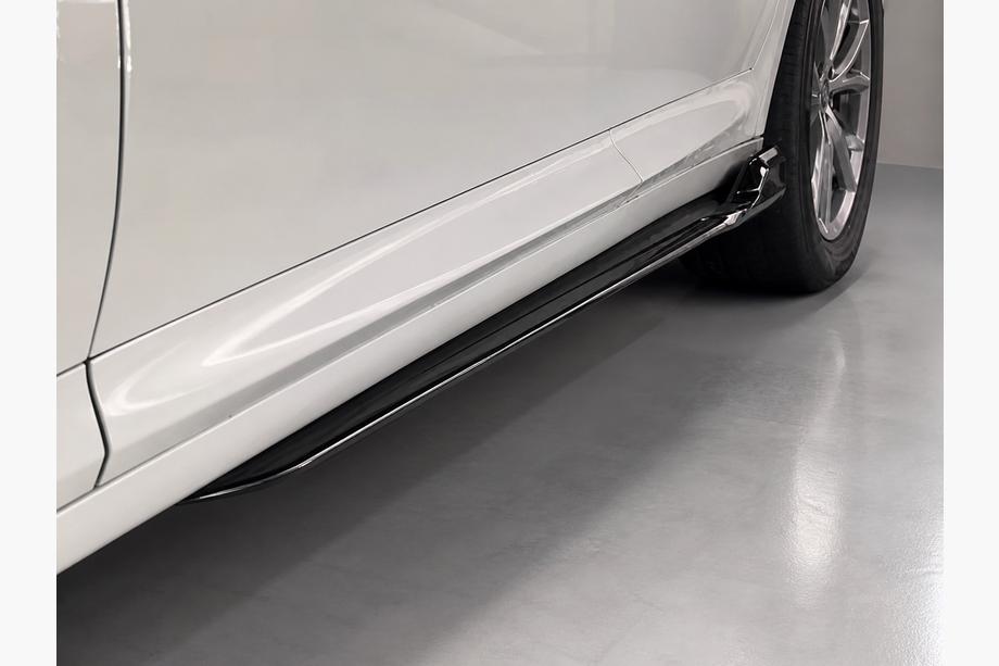 BMW X3 G01 2018- Listwy Pod Progi (Czarny Połysk) Image