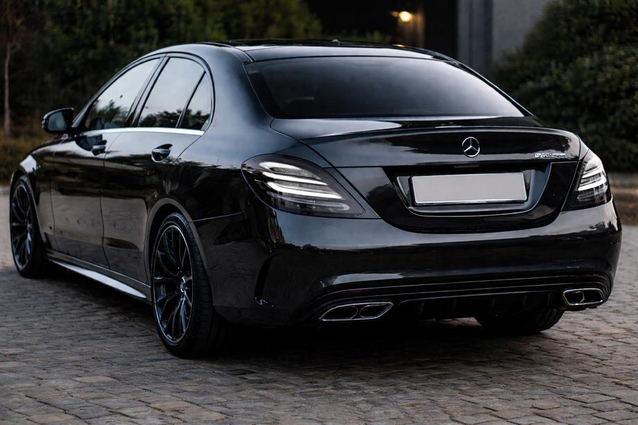Mercedes C-class W205 2014-2021 Tylne lampy BlackEdition V2 (2 szt.) Zdjęcia 1