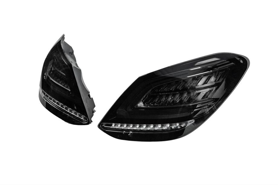 Mercedes C-class W205 2014-2021 Tylne lampy BlackEdition V2 (2 szt.) Zdjęcia 3