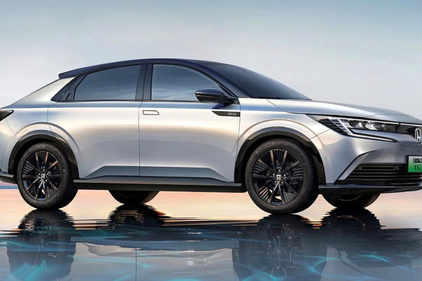 Recenzja elektrycznego crossovera Honda e:NP2