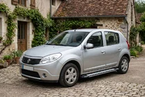 Dacia Sandero 2007-2013 Progi Boczné Rainbow (2 szt., Aluminium) zdjęcia 1
