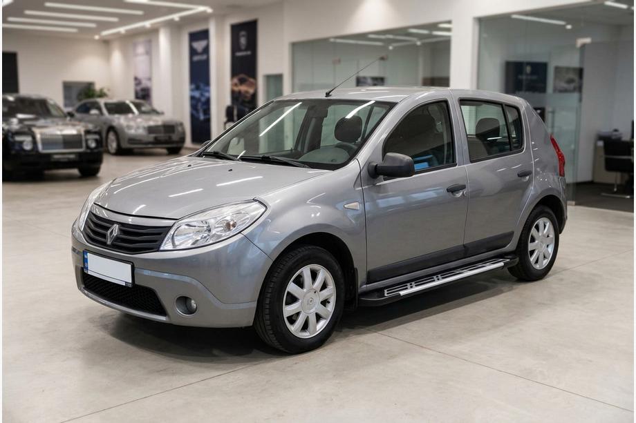 Renault Sandero 2007-2013 Progi Boczné Sunrise (2 szt., Aluminium) Image