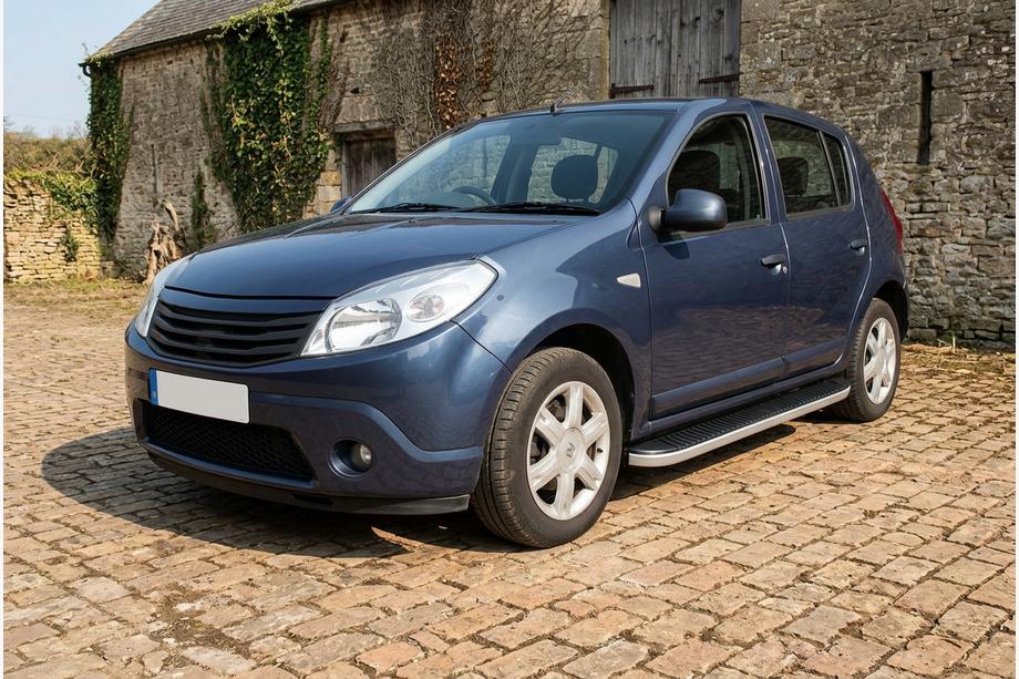 Renault Sandero 2007-2013 Progi Boczne Tayga Grey (2 szt., Aluminium) Image