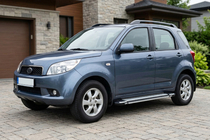 Daihatsu Terios 2006-2017 Progi Boczné Rainbow (2 szt., Aluminium) zdjęcia 1
