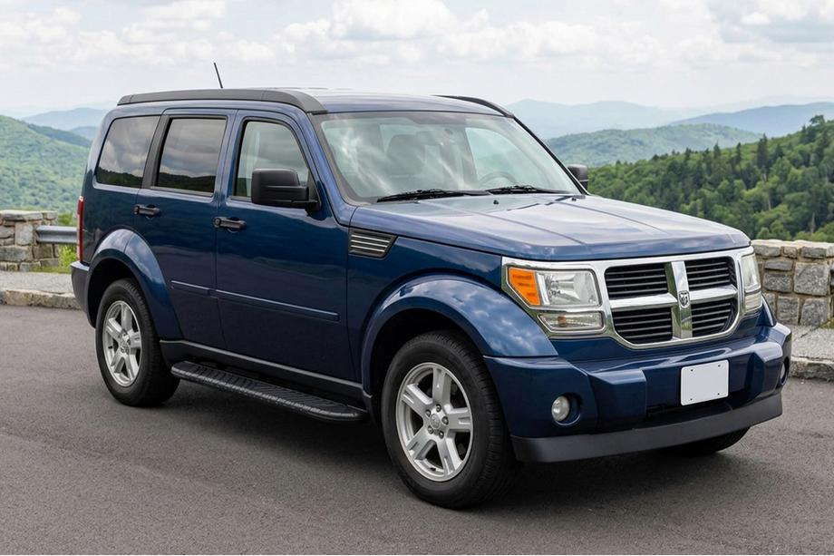 Dodge Nitro 2006-2011 Progi Boczné Bosphorus Black (2 szt., Aluminium) Image