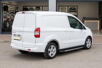 Ford Courier 2014-2023 Progi Boczné Duru (2 szt., Aluminium) zdjęcia 1
