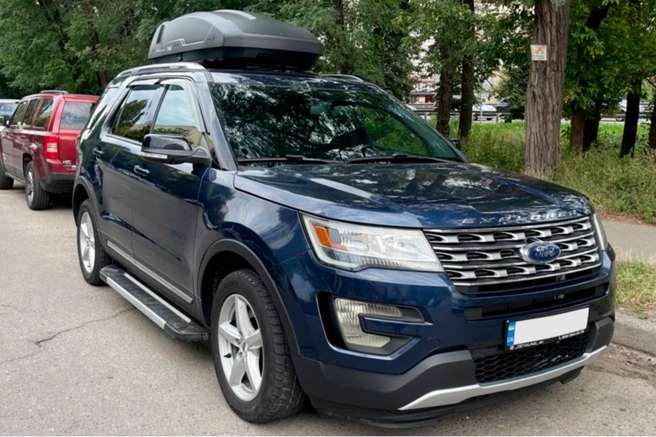 Ford Explorer 2011-2019 Progi Boczné RedLine V1 (2 szt., Aluminium) Image