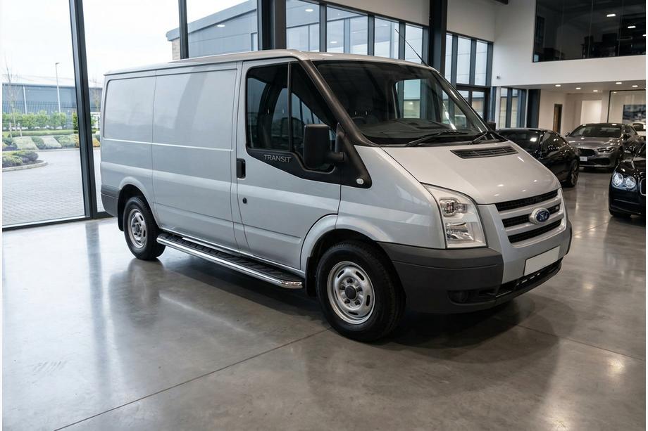 Ford Transit 2000–2014 Progi Boczne Maydos V1 (2 szt., Aluminium i Stal Nierdzewna) Image