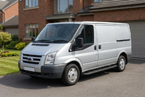 Ford Transit 2000–2014 Progi Boczné Bosphorus Black (2 szt., Aluminium) zdjęcia 1