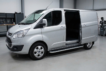 Ford Custom 2013-2022 Progi Boczne Tayga Grey (2 szt., Aluminium) zdjęcia 1