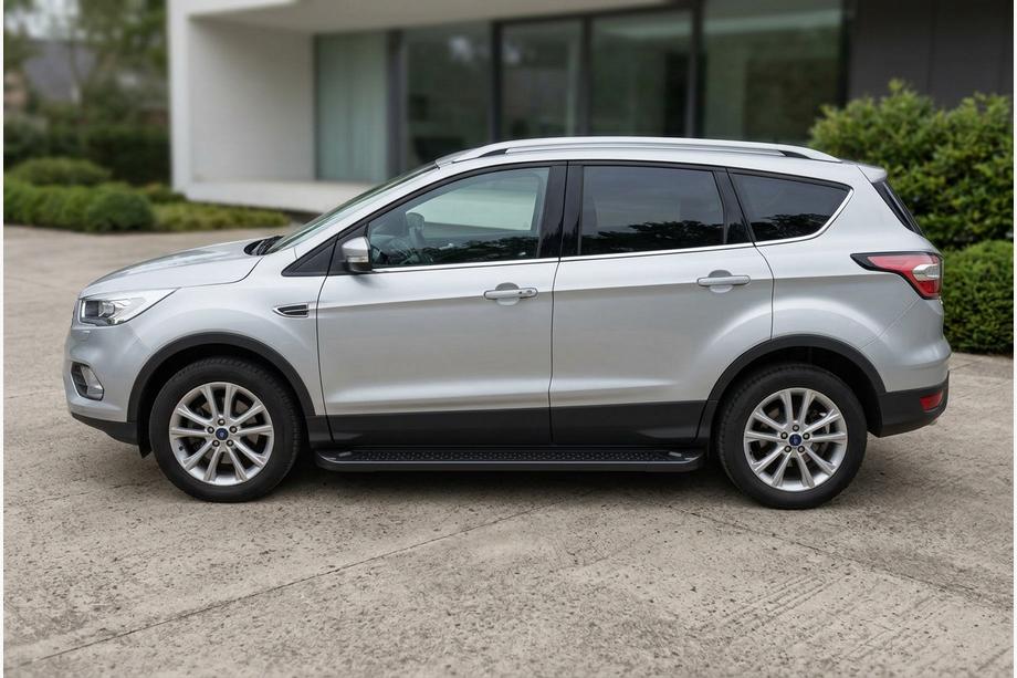 Ford Kuga/Escape 2013-2019 Progi Boczné Allmond Black (2 szt., Aluminium) Image