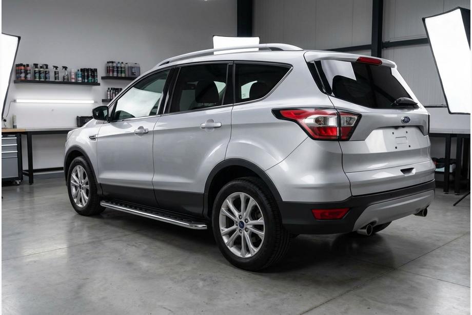 Ford Kuga/Escape 2013-2019 Progi Boczne Maydos V1 (2 szt., Aluminium i Stal Nierdzewna) Image