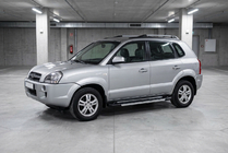 Hyundai Tucson JM 2004- Progi Boczné RedLine V1 (2 szt., Aluminium) zdjęcia 1