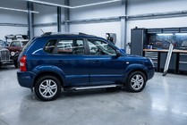 Hyundai Tucson JM 2004- Progi Boczne Line (2 szt., Aluminium) zdjęcia 1