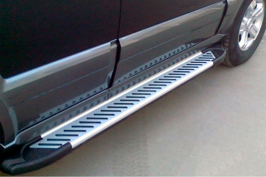 Kia Sorento I BL 2002-2009 Progi Boczne Line (2 szt., Aluminium) Image