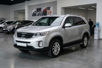 Kia Sorento II XM 2009-2014 Progi Boczné Allmond Black (2 szt., Aluminium) 2010-2013 zdjęcia 1
