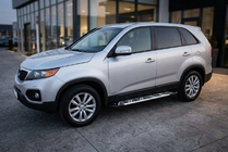 Kia Sorento II XM 2009-2014 Progi Boczné Sunrise (2 szt., Aluminium) 2010-2013 zdjęcia 1