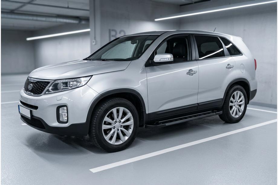 Kia Sorento II XM 2009-2014 Progi Boczne RedLine Black (2 szt., Aluminium) 2013-2016 Image