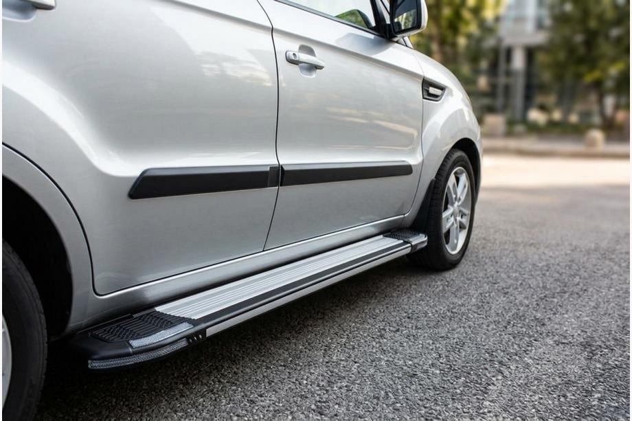 Kia Soul I 2008-2013 Progi Boczné Rainbow (2 szt., Aluminium) Image