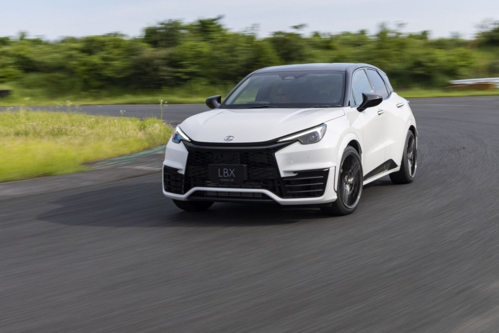 Test Lexus LBX Morizo RR: Sportowy akcent w klasie premium