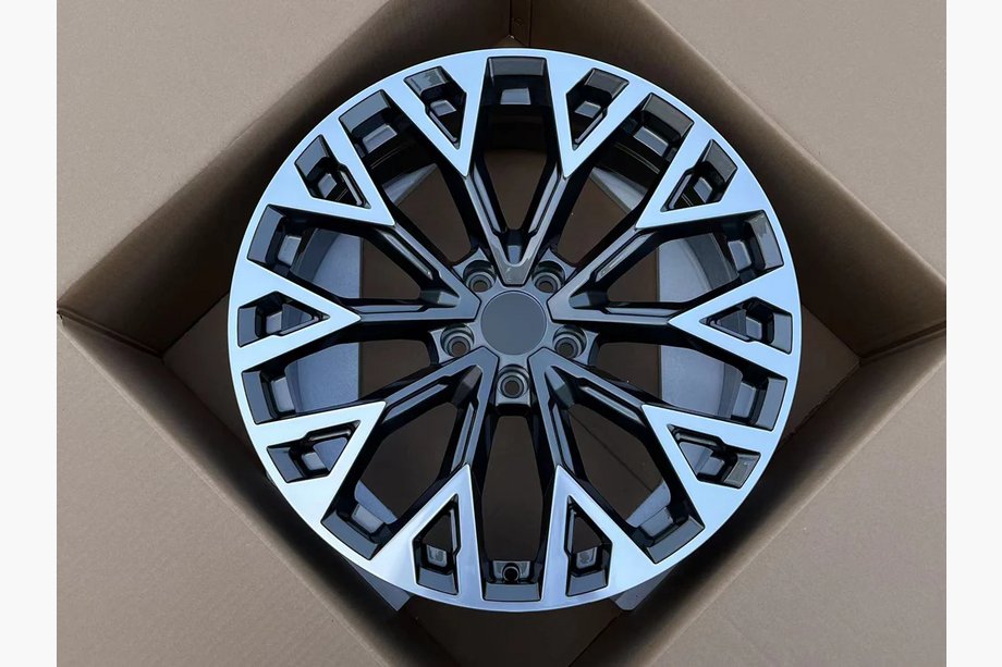 Audi A3 2020- Kute felgi OEM R19 (Zestaw 4 szt.) Zdjęcia 1