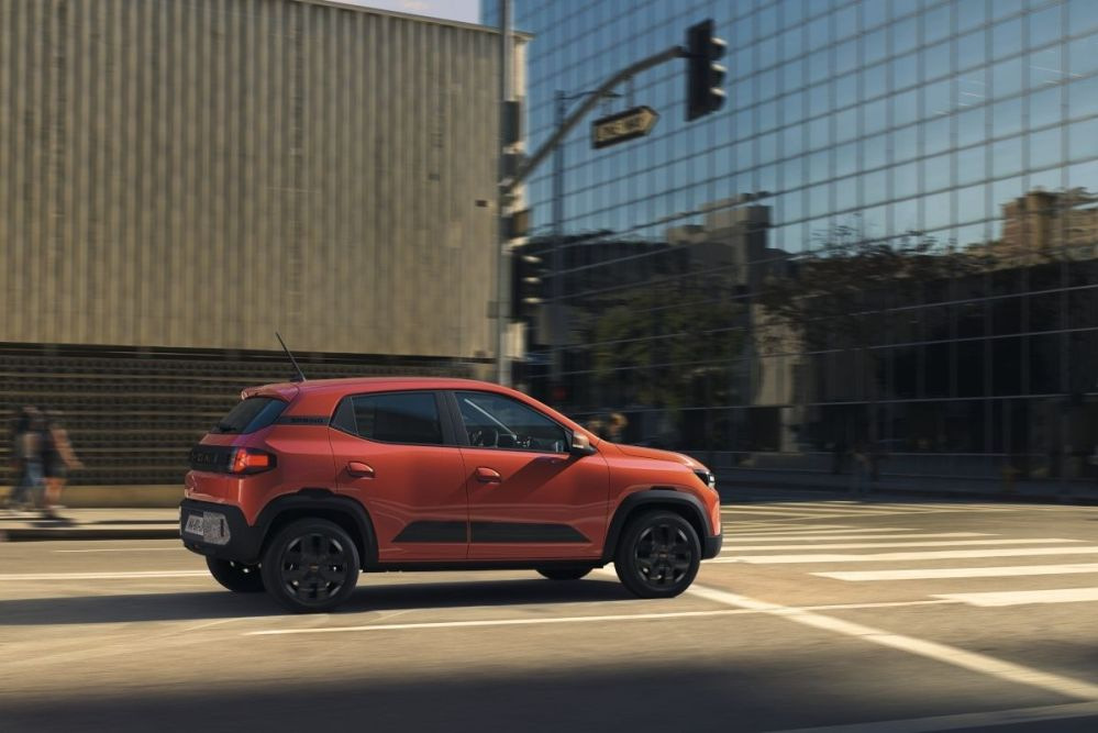Test Dacia Spring 2024: Przystępny elektryk z odświeżonym stylem