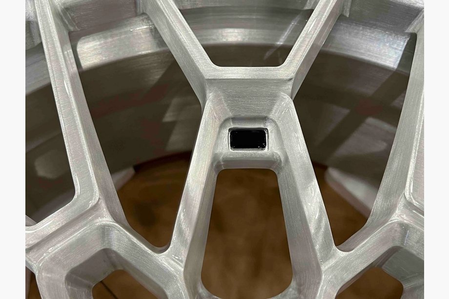 BMW I4 (G26) 2022- Kute felgi OEM R20 V1 (zestaw 4 szt.) Image
