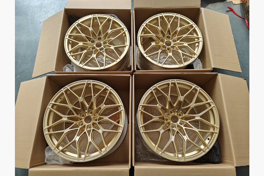 BMW 2 Series G42 2021- Kute felgi OEM R19 R20 V1 (Zestaw 4 szt.) Zdjęcia 1