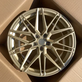 Kute felgi OEM R21 (zestaw 4 szt.) zdjęcia 1