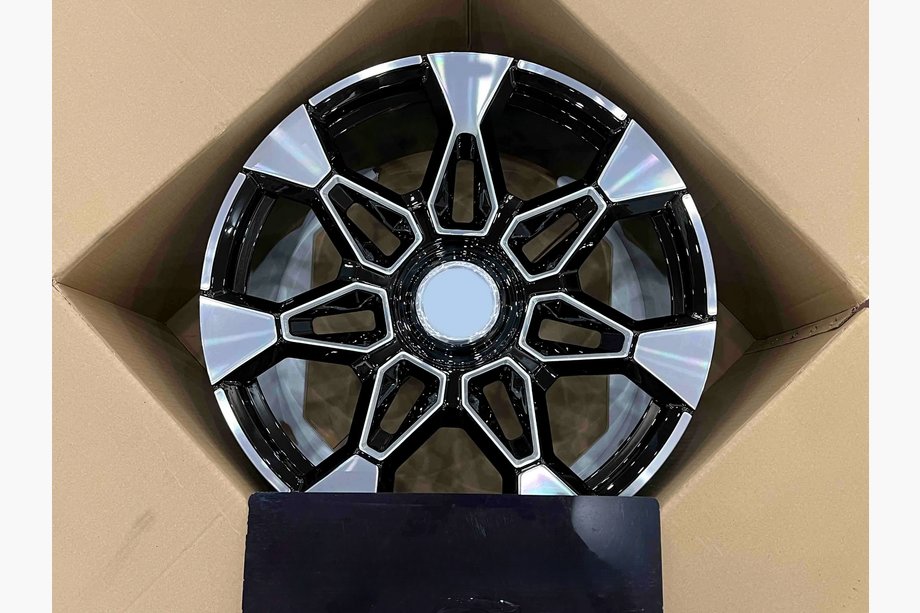 BMW XM G09 2022- Kute felgi OEM R23 V2 (Zestaw 4 szt.) Image