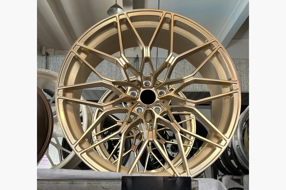 BMW 4 Series G22/23/26 2020- Kute felgi OEM R19 R20 V2 (Zestaw 4 szt.) Zdjęcia 1
