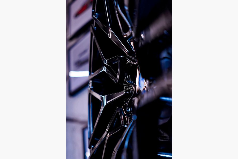 BMW X6 G06 2019–2027 Kute felgi OEM R22 (Zestaw 4 szt.) Zdjęcia 6