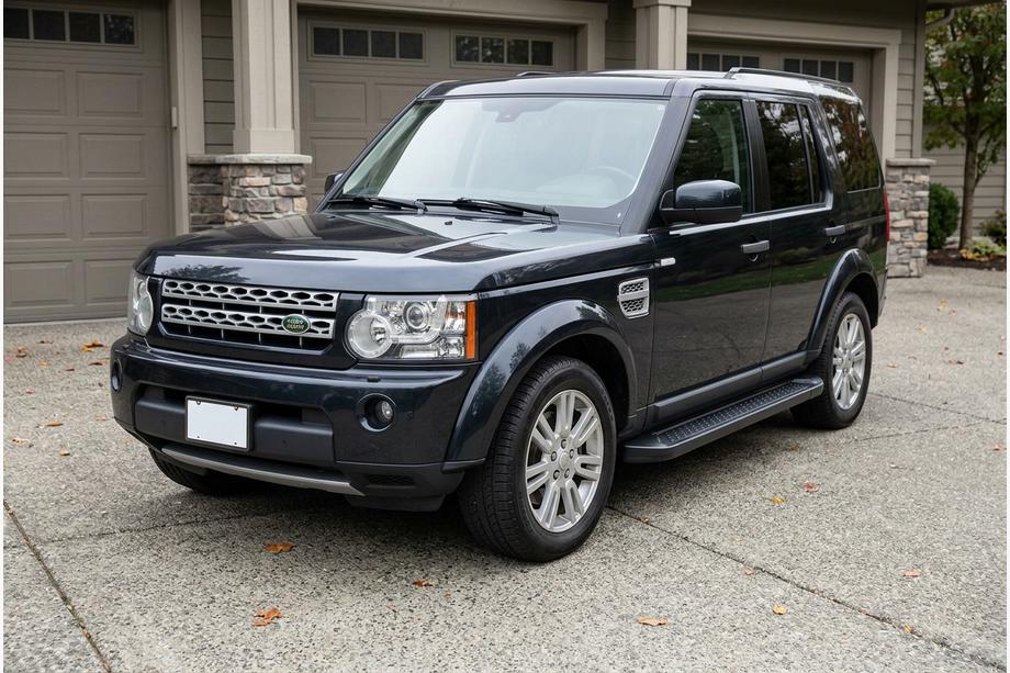 Land Rover Discovery IV 2009-2017 Progi Boczné Allmond Black (2 szt., Aluminium) Image