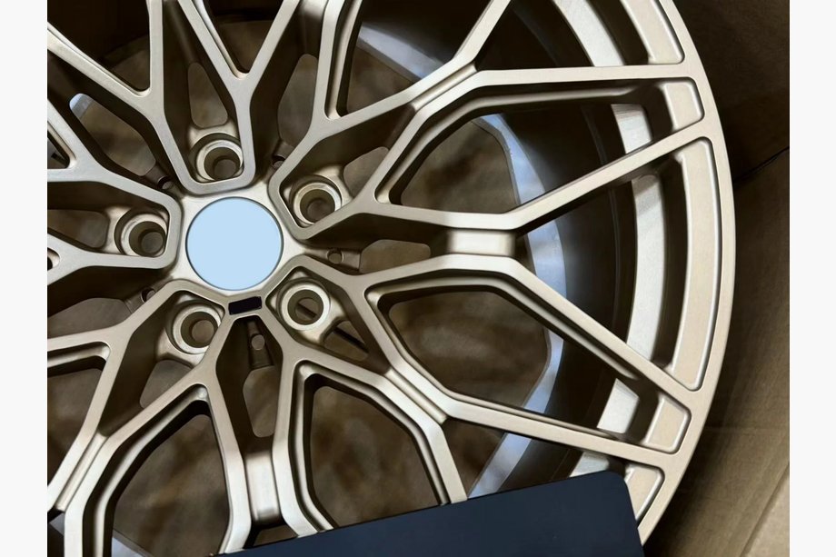 BMW 2 Series G42 2021- Kute felgi OEM R19 R20 V3 (Zestaw 4 szt.) Zdjęcia 9