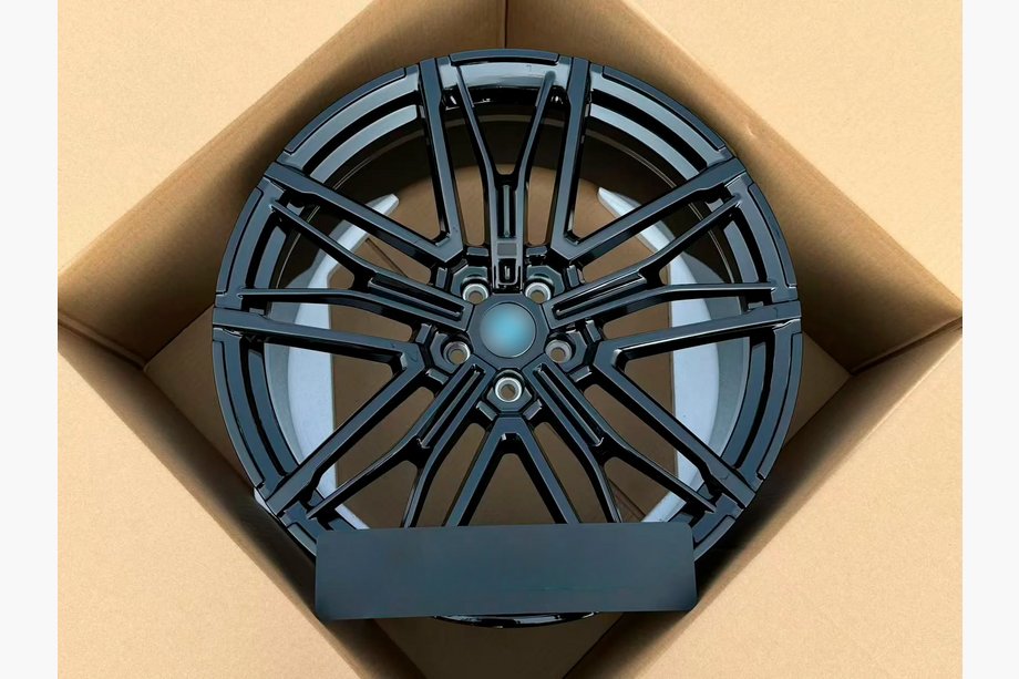 BMW 5/i5 Series G60/G60E/G61 2023- Kute felgi OEM R21 V1 (Zestaw 4 szt.) Image