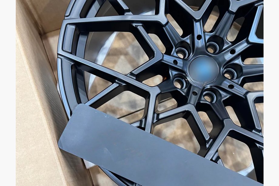 BMW 8 Series G14/G15/G16 2018- Kute felgi OEM R20 V3 (Zestaw 4 szt.) Zdjęcia 10