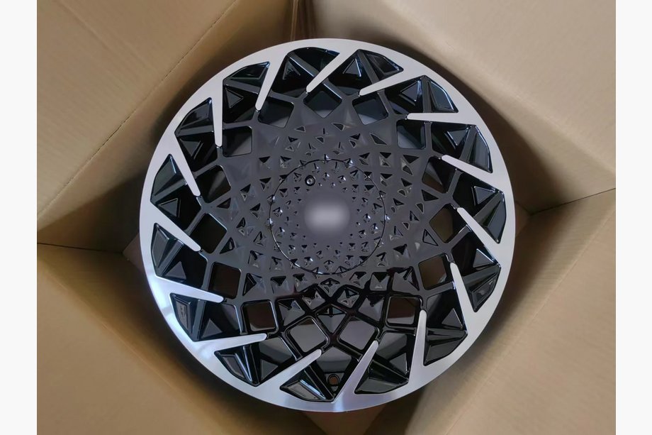 Hyundai Ioniq 5 2021- Kute felgi OEM R18 (zestaw 4 szt.) Zdjęcia 1