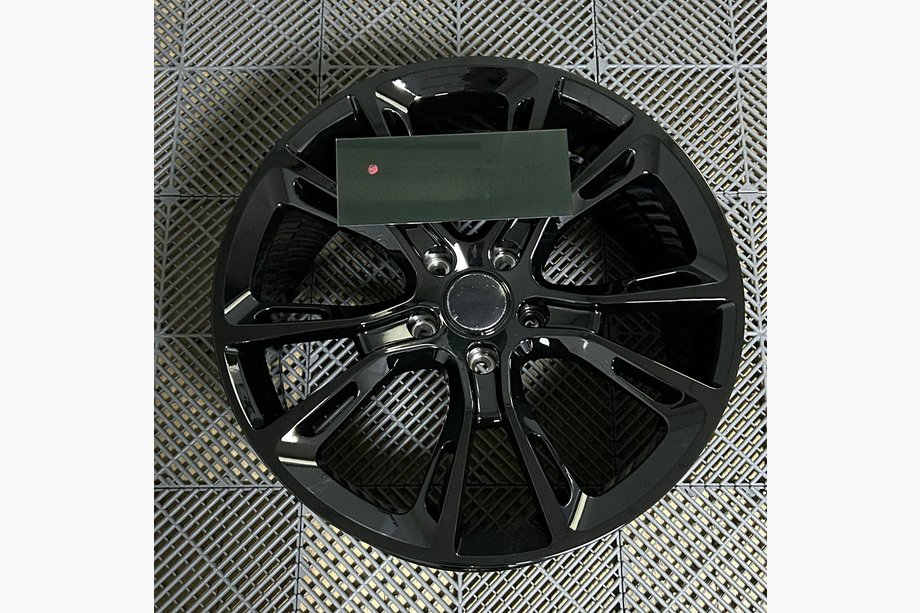 Jeep Grand Cherokee WK2 2010-2021 Kute felgi OEM R20 V2 (zestaw 4 szt.) Image