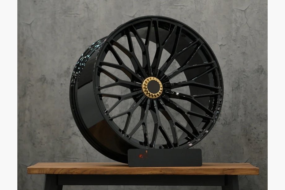 Lamborghini Urus 2018- Kute felgi OEM R23 V3 (Zestaw 4 szt.) Image