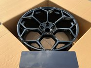 Lamborghini Urus 2018- Kute felgi OEM R23 V4 (Zestaw 4 szt.) zdjęcia 3
