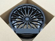 Lamborghini Urus 2018- Kute felgi OEM R23 V5 (Zestaw 4 szt.) zdjęcia 2