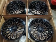 Lamborghini Urus 2018- Kute felgi OEM R23 V6 (Zestaw 4 szt.) zdjęcia 5