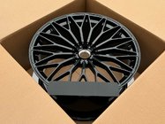 Lamborghini Urus 2018- Kute felgi OEM R23 V7 (Zestaw 4 szt.) zdjęcia 7