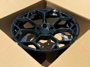 Lamborghini Urus 2018- Kute felgi OEM R23 V8 (zestaw 4 szt.) zdjęcia 4