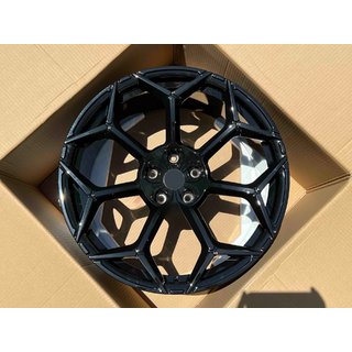 Kute felgi OEM R23 V8 (zestaw 4 szt.) zdjęcia 1
