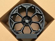 Lamborghini Urus 2018- Kute felgi OEM R23 V11 (Zestaw 4 szt.) zdjęcia 1
