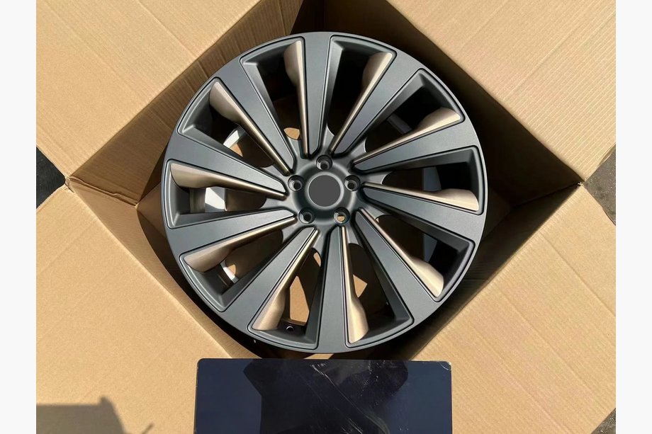 Range Rover V L460 2021- Kute felgi OEM R23 V4 (Zestaw 4 szt.) Image